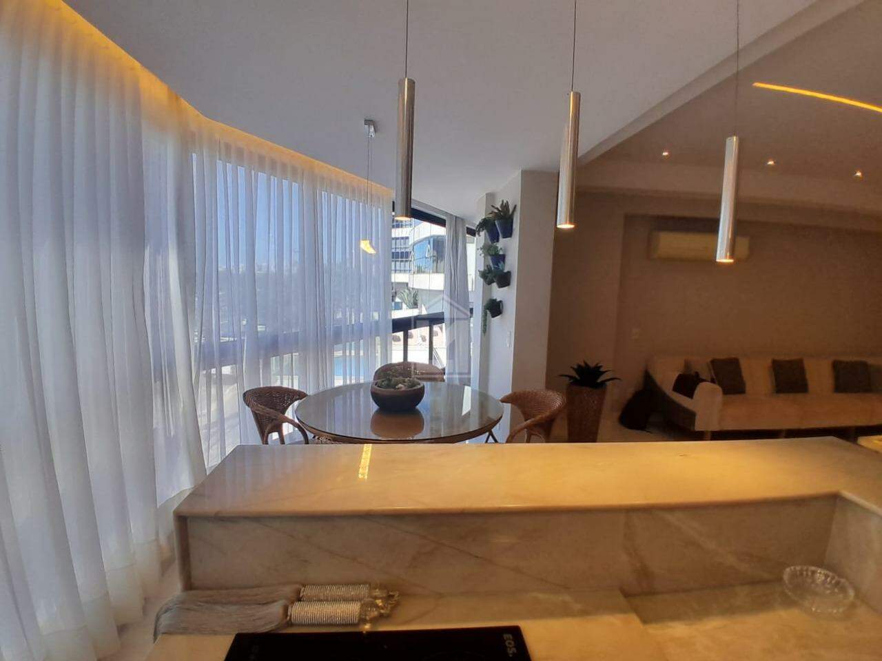 Apartamento, 4 quartos, 235 m² - Foto 6
