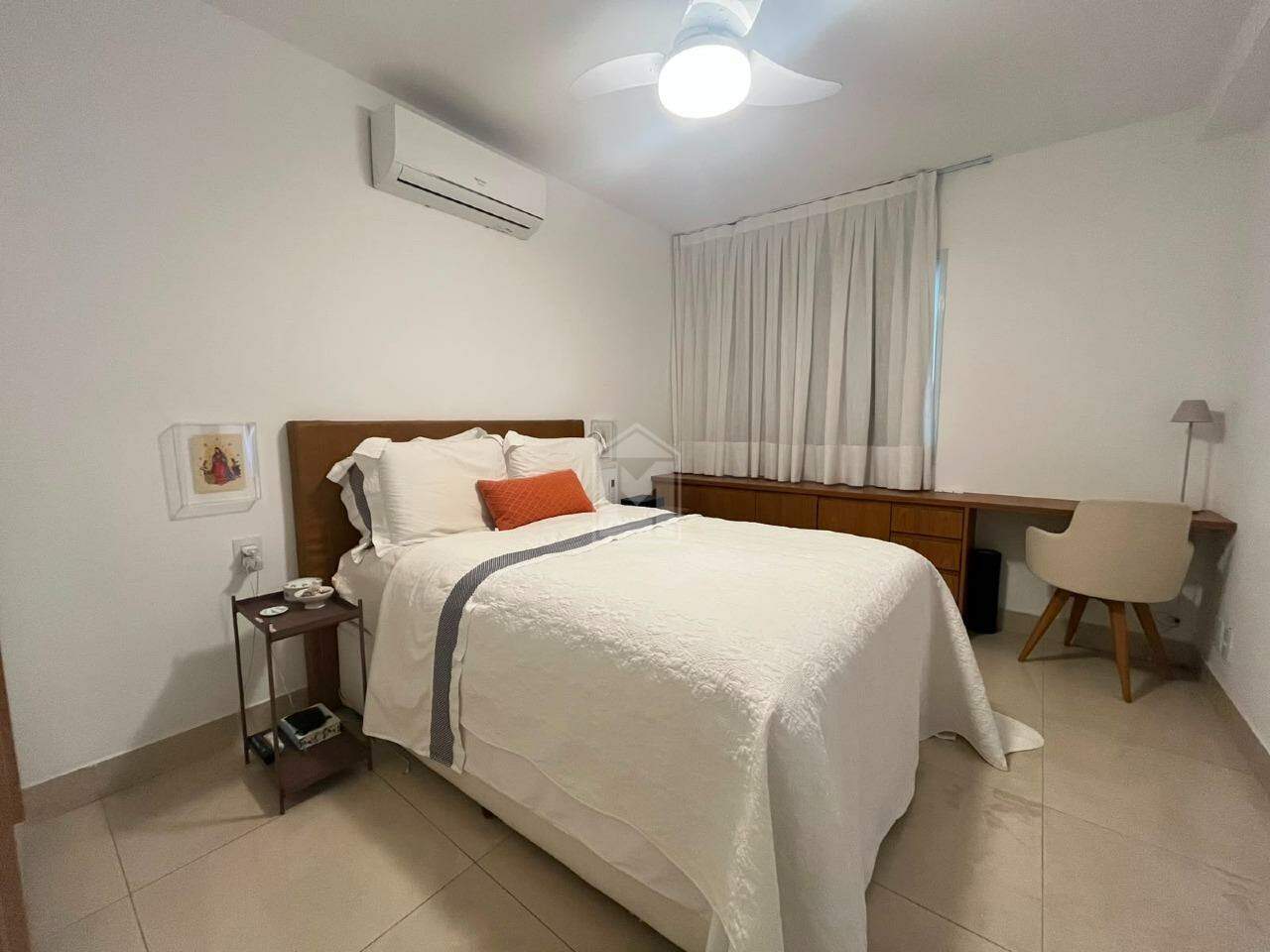 Apartamento, 4 quartos, 130 m² - Foto 9