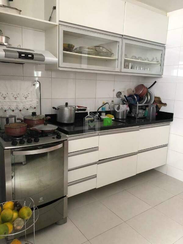 Apartamento à venda com 3 quartos, 98m² - Foto 6