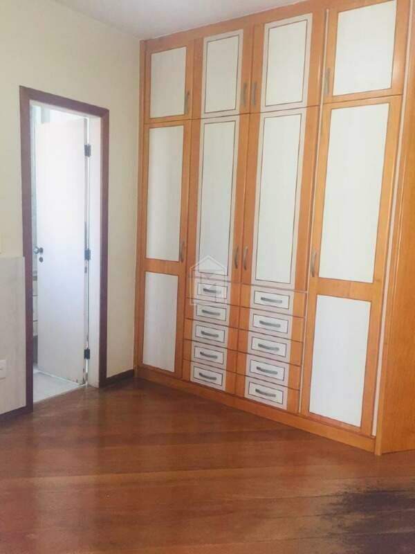 Apartamento à venda com 4 quartos, 168m² - Foto 13