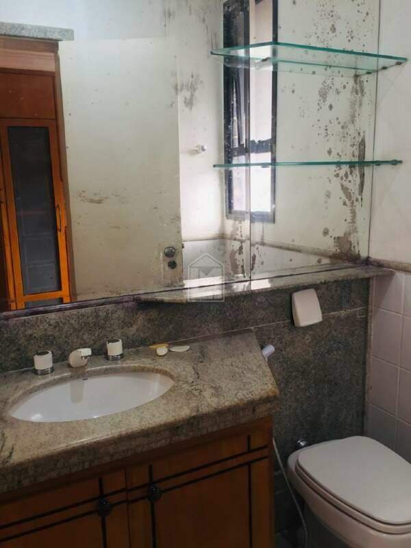 Apartamento à venda com 4 quartos, 168m² - Foto 11