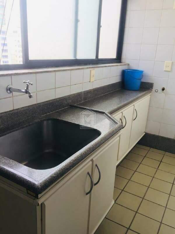 Apartamento à venda com 4 quartos, 168m² - Foto 28