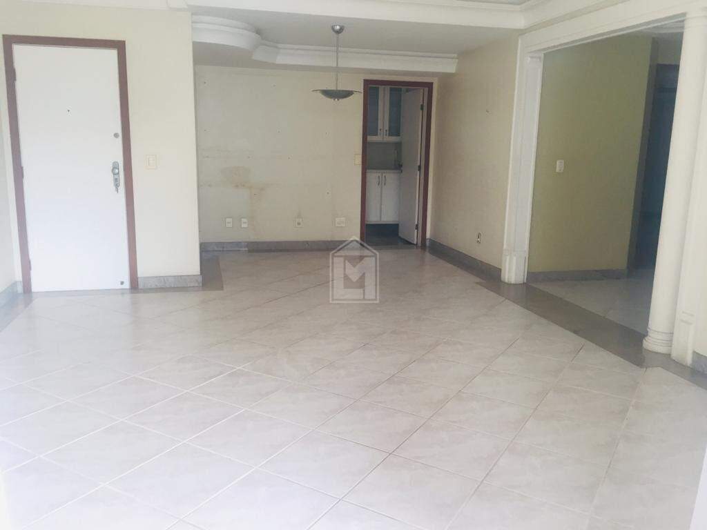 Apartamento à venda com 4 quartos, 168m² - Foto 5