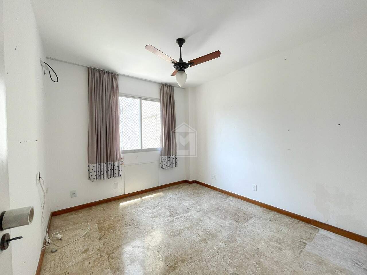 Apartamento para alugar com 3 quartos, 192m² - Foto 9