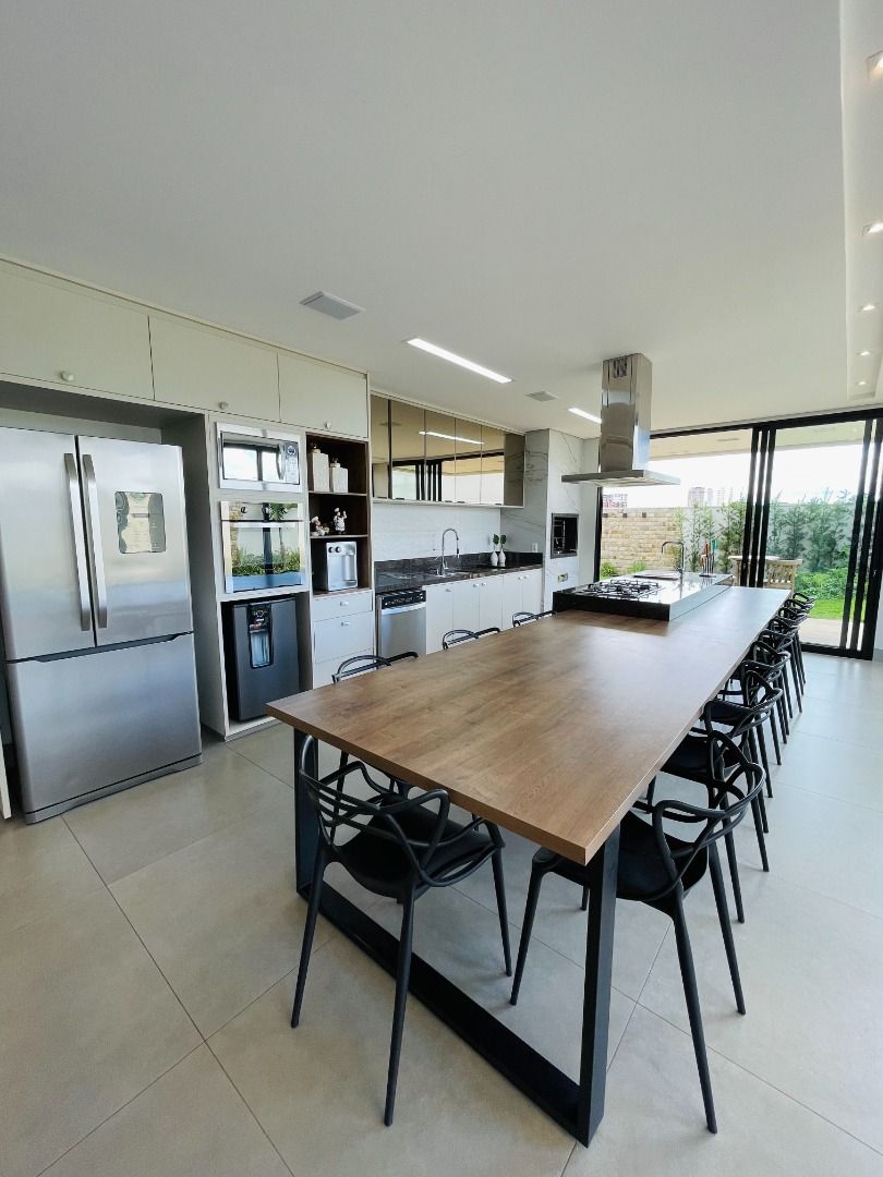 Casa em condomínio à venda no Condomínio Alphaville 2: 