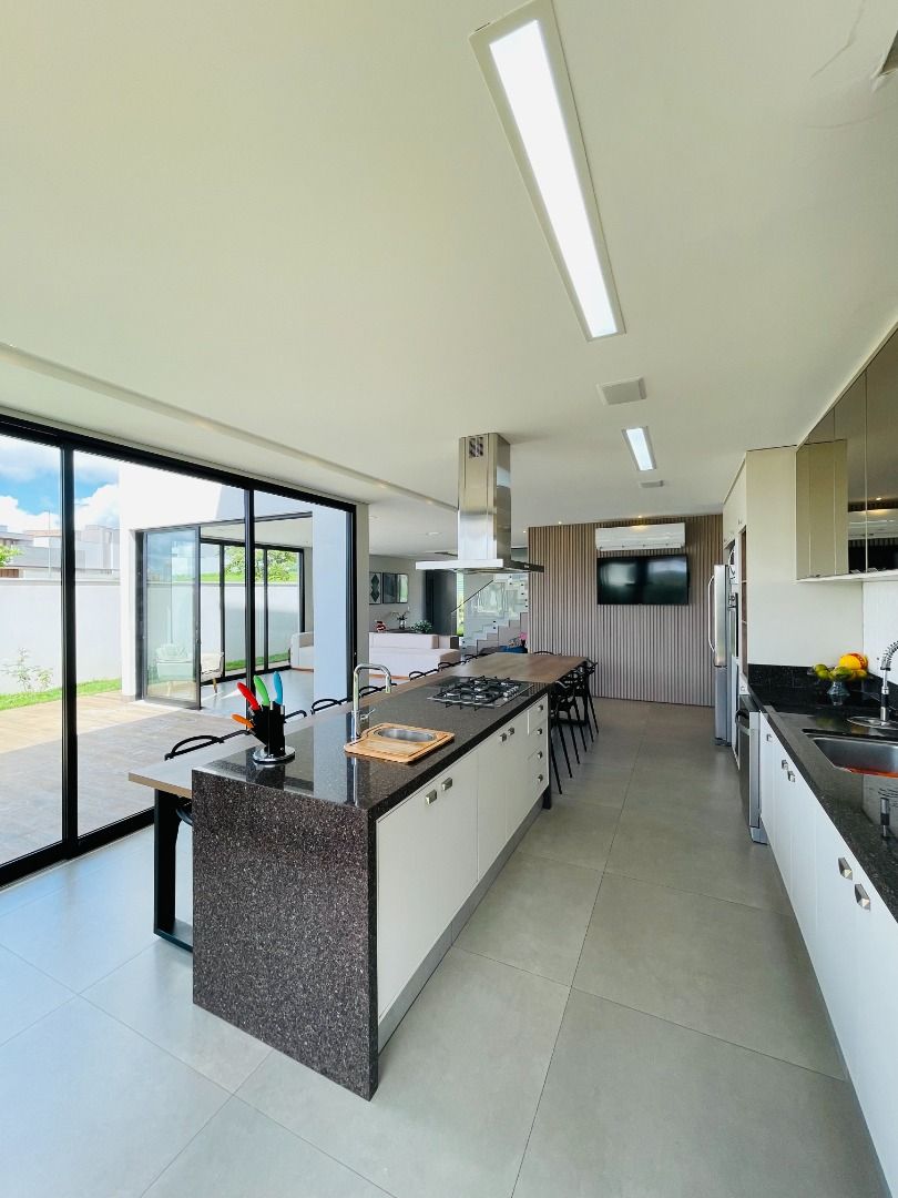 Casa em condomínio à venda no Condomínio Alphaville 2: 