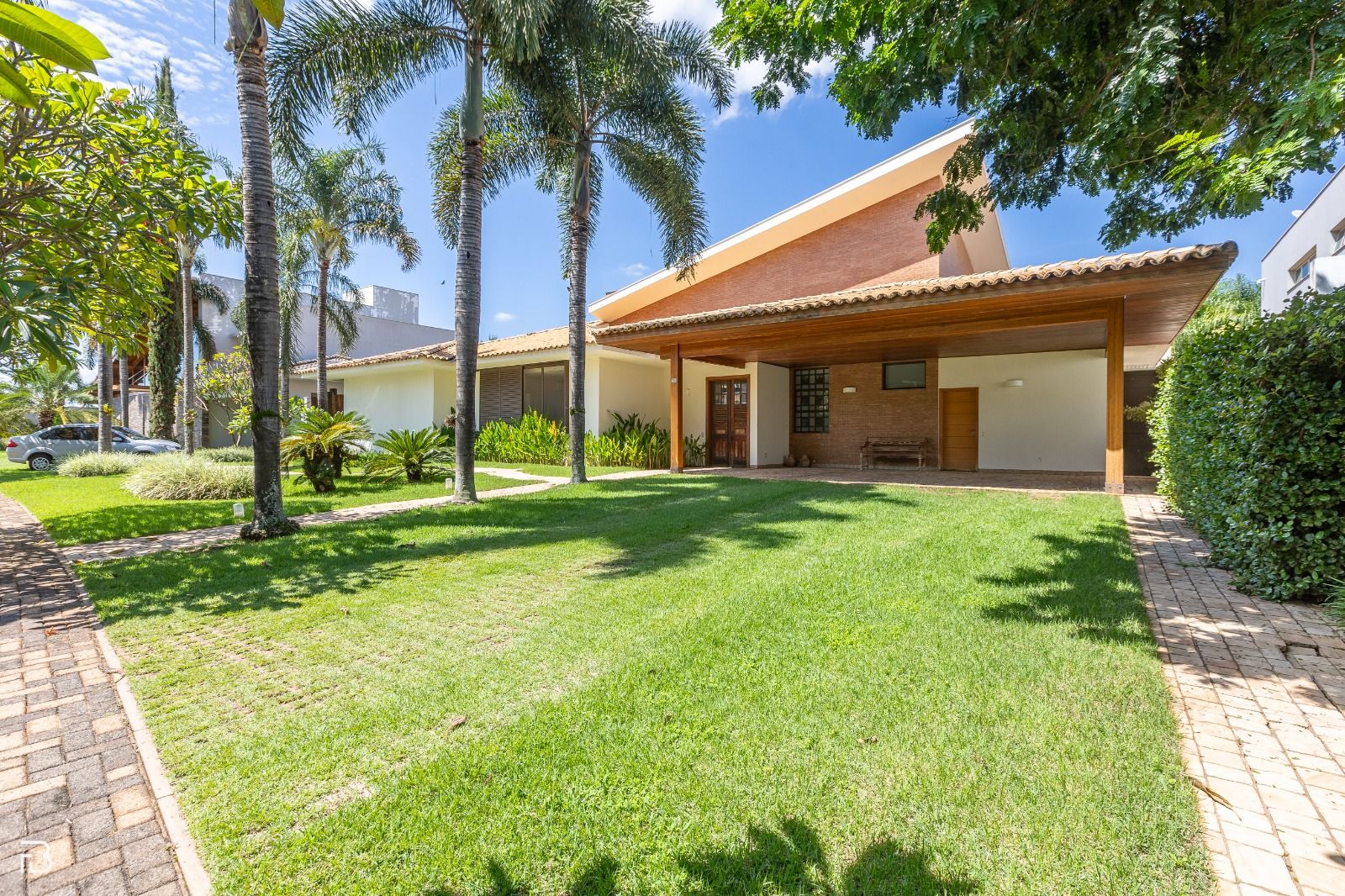 Casa à venda no Condomínio Bosque Karaíba: 