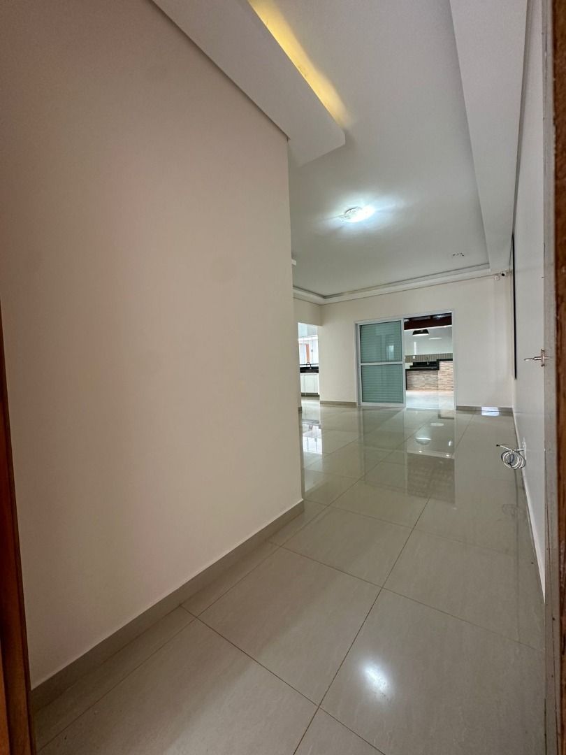 Casa à venda no Bosque dos Buritis: 