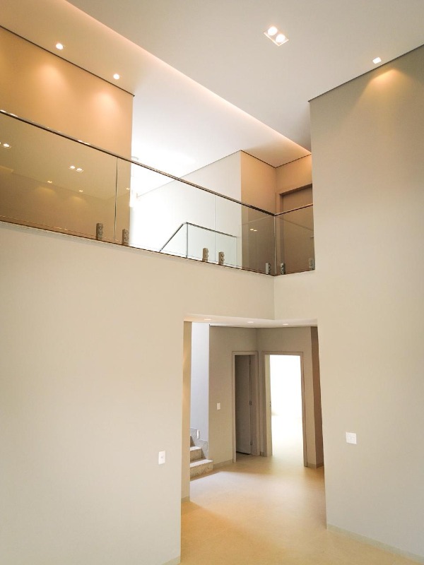 Casa em condomínio à venda no Jardins Gênova: 