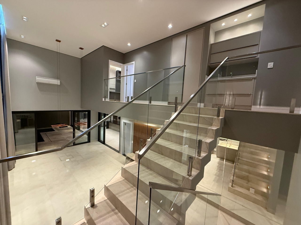 Casa em condomínio à venda no Condomínio Reserva dos Ipês: 