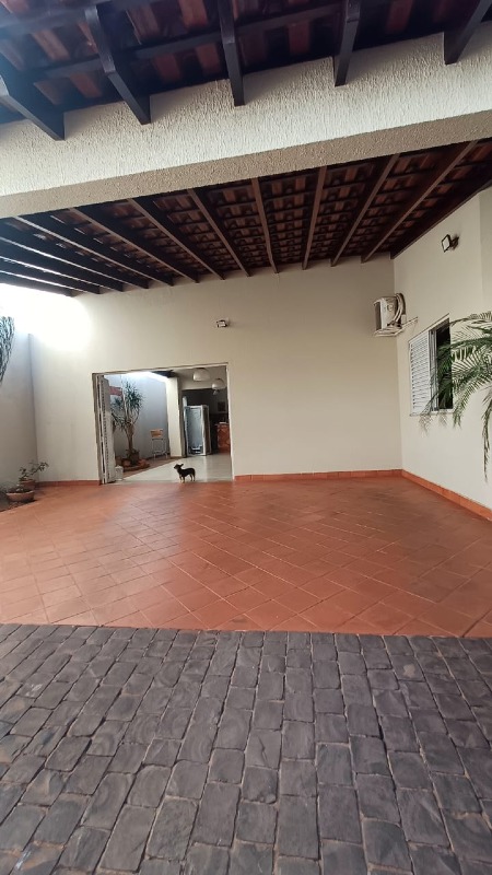 Casa à venda no Santa Mônica: 