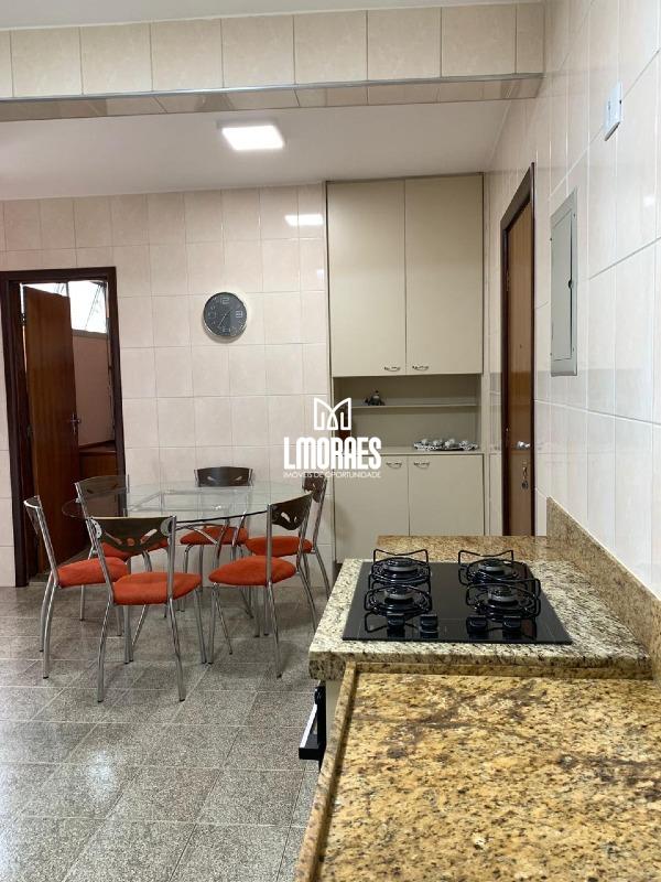 Apartamento à venda no Fundinho: 