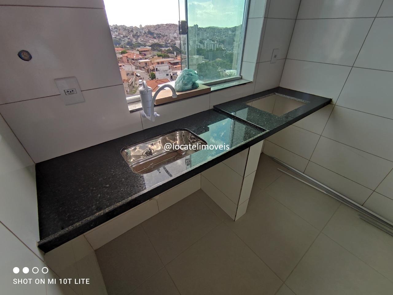 Kitnet para aluguel no Flávio Marques Lisboa: 