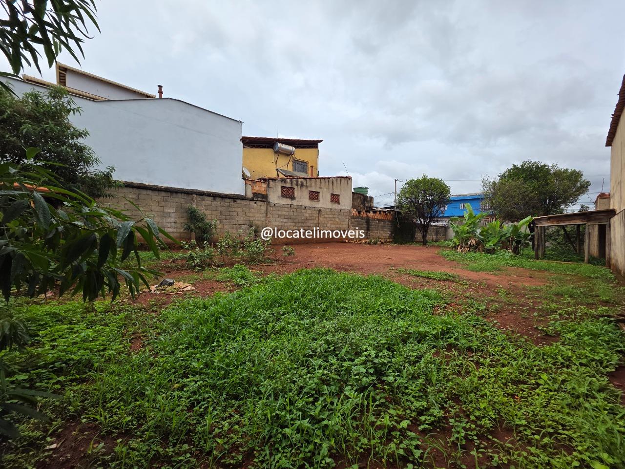 Lote para aluguel no Milionários: 