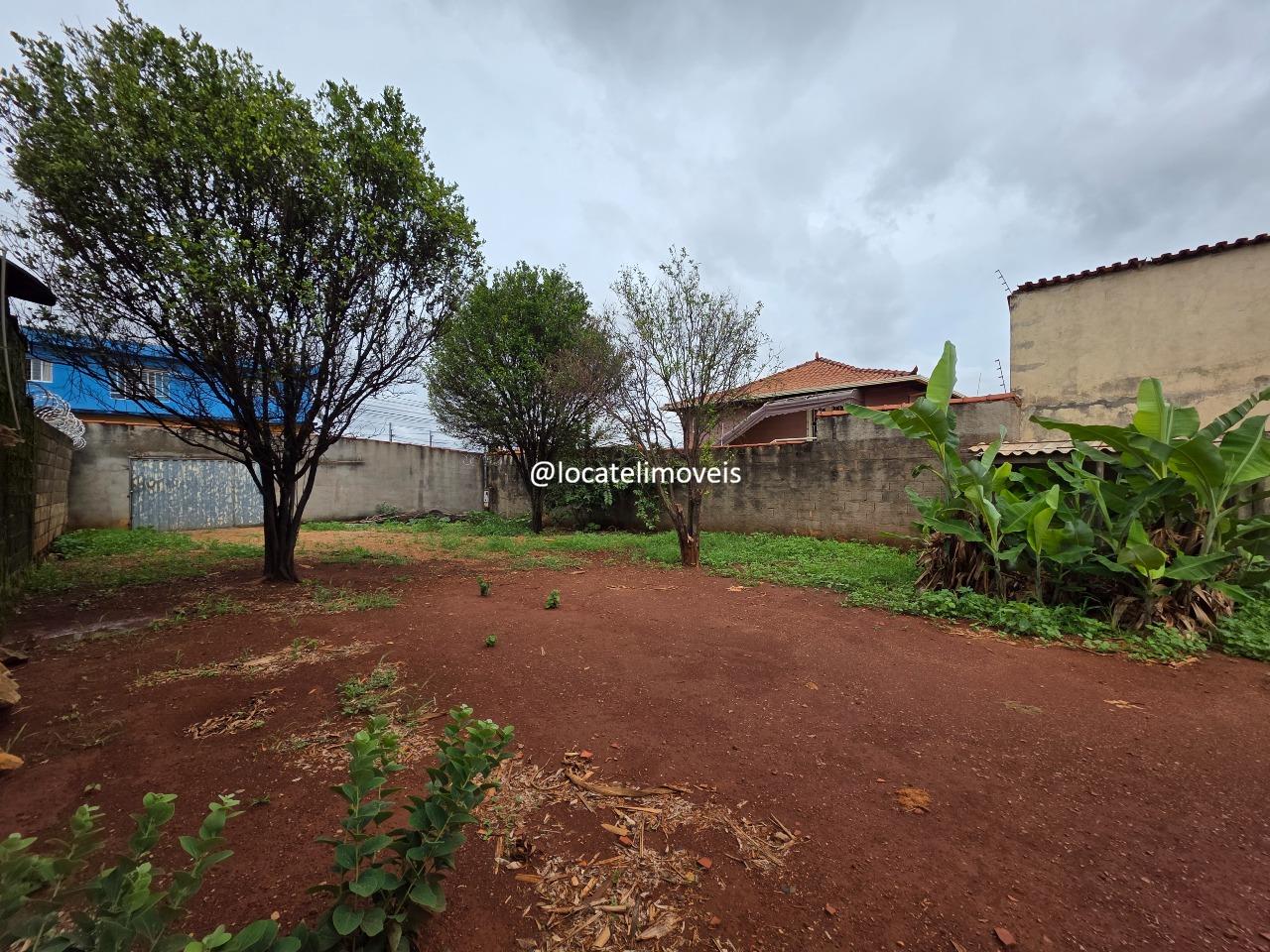 Lote para aluguel no Milionários: 