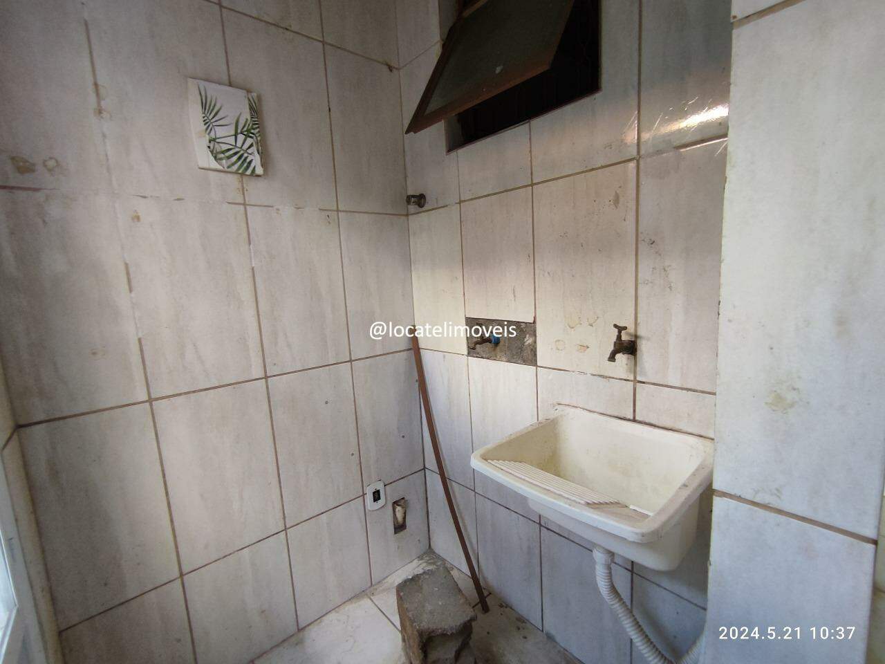 [tipoImovel] [finalidade] no bairro [bairro]: Área de Serviço