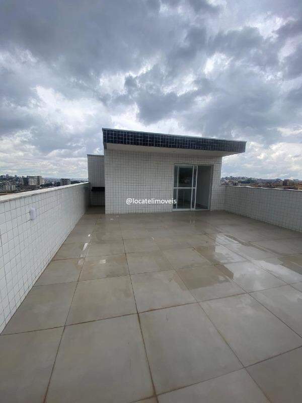 Cobertura à venda no Milionários: 