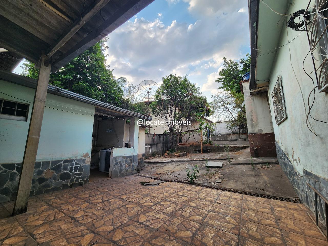 Lote à venda no Milionários: 