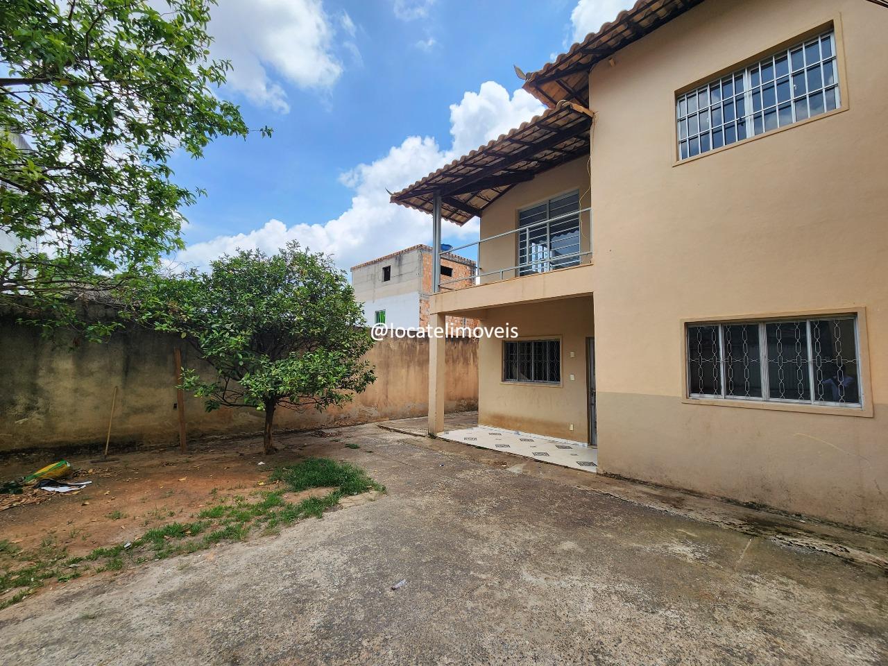 Casa à venda no Bonsucesso: 