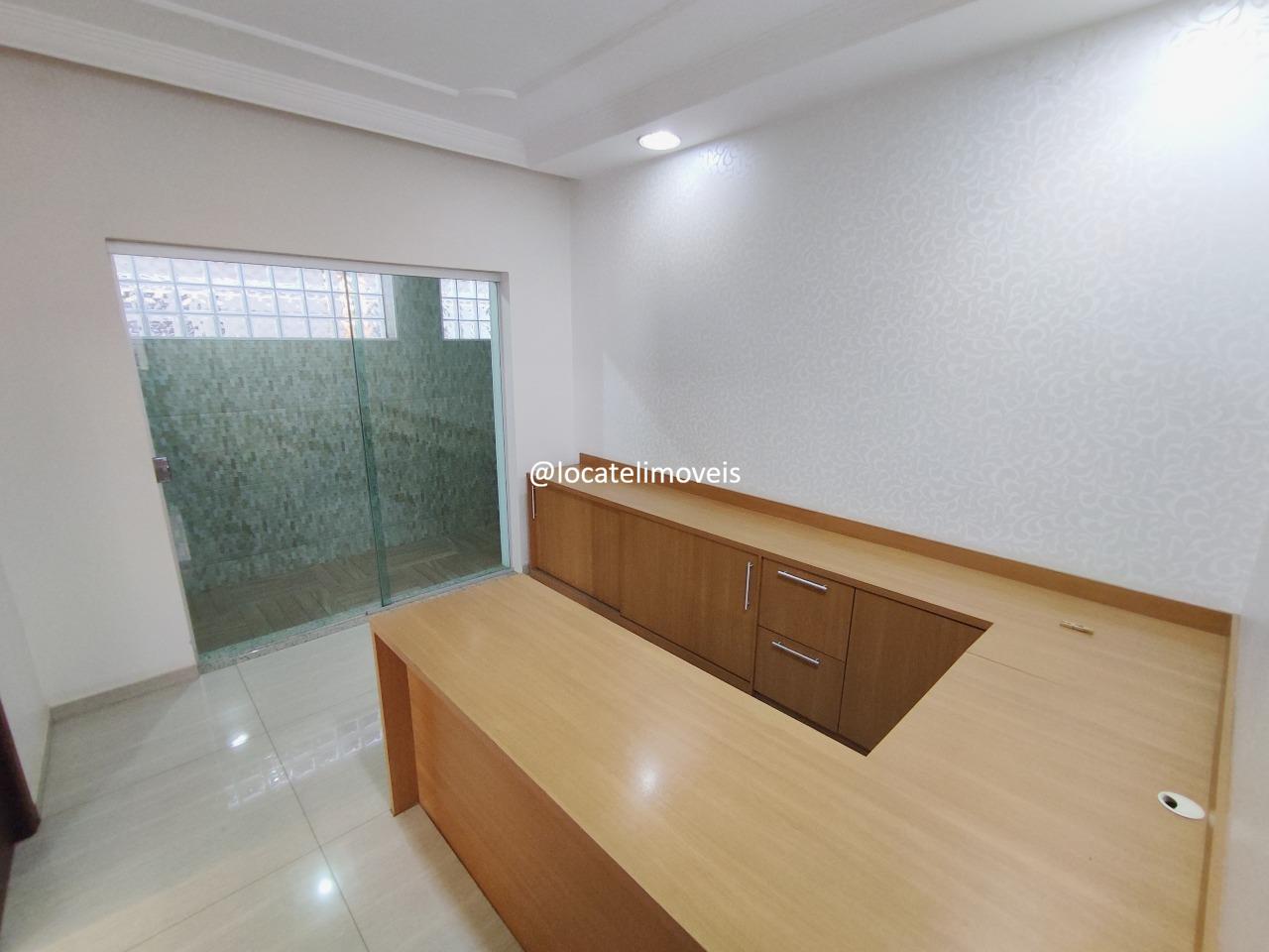 Casa à venda no Barreiro: escritório