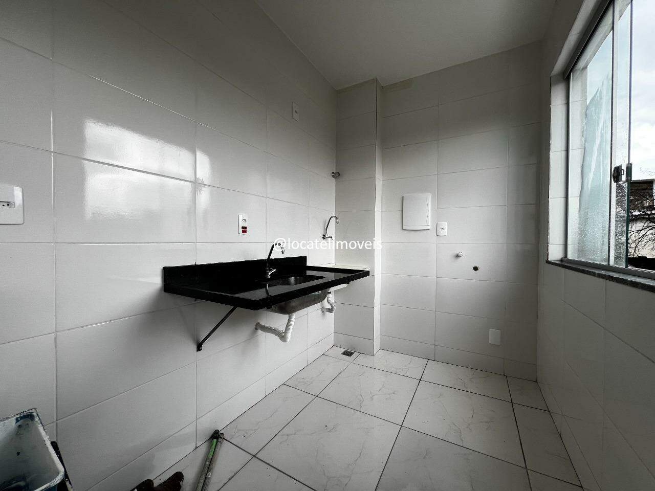 Apartamento para aluguel no Flávio Marques Lisboa: 