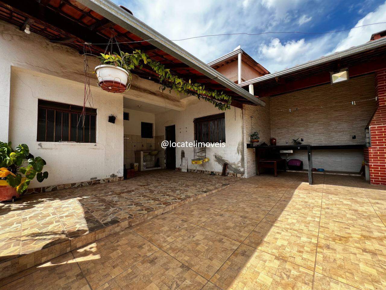 [tipoImovel] [finalidade] no bairro [bairro]: 