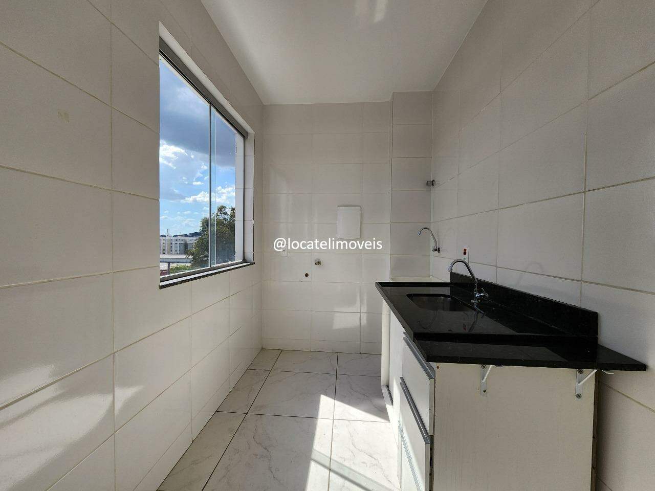 Apartamento para aluguel no Flávio Marques Lisboa: 
