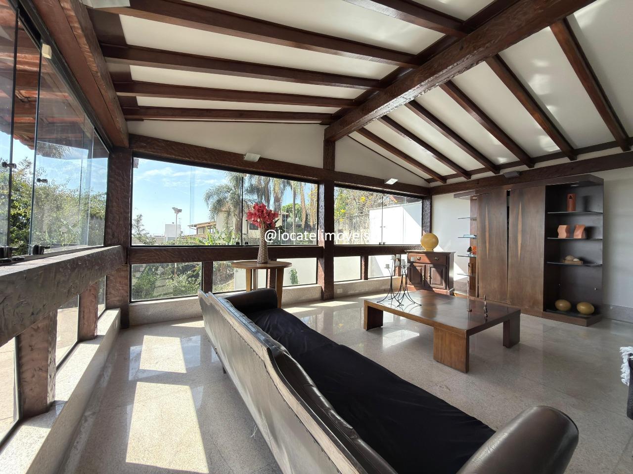 Casa à venda no Mangabeiras: 