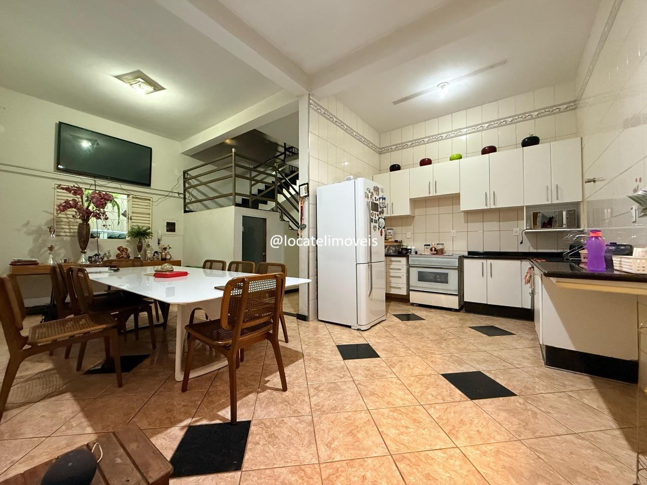 Casa à venda no Milionários: 