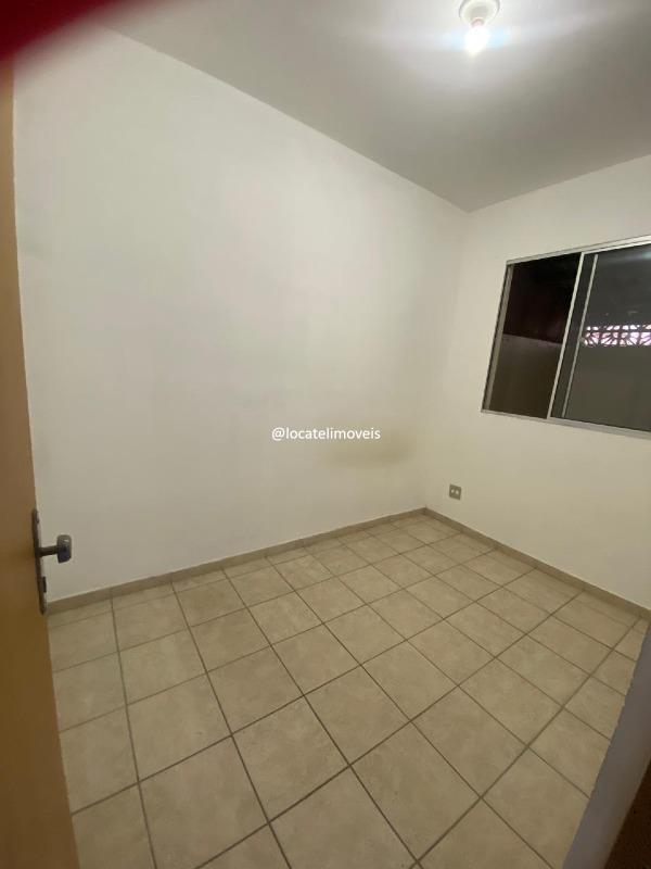 Apartamento à venda no Flávio Marques Lisboa: 