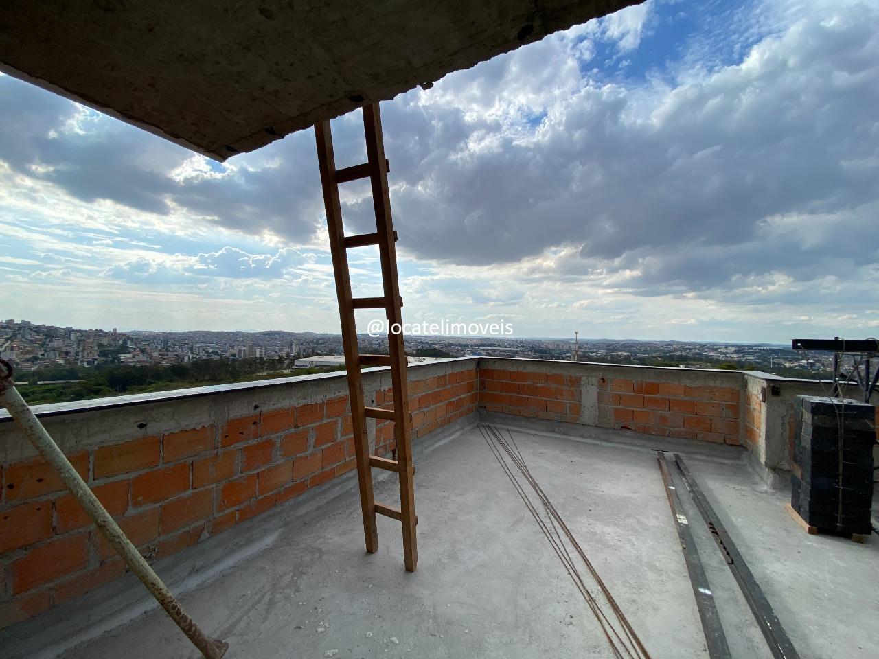 Cobertura à venda no Milionários: 