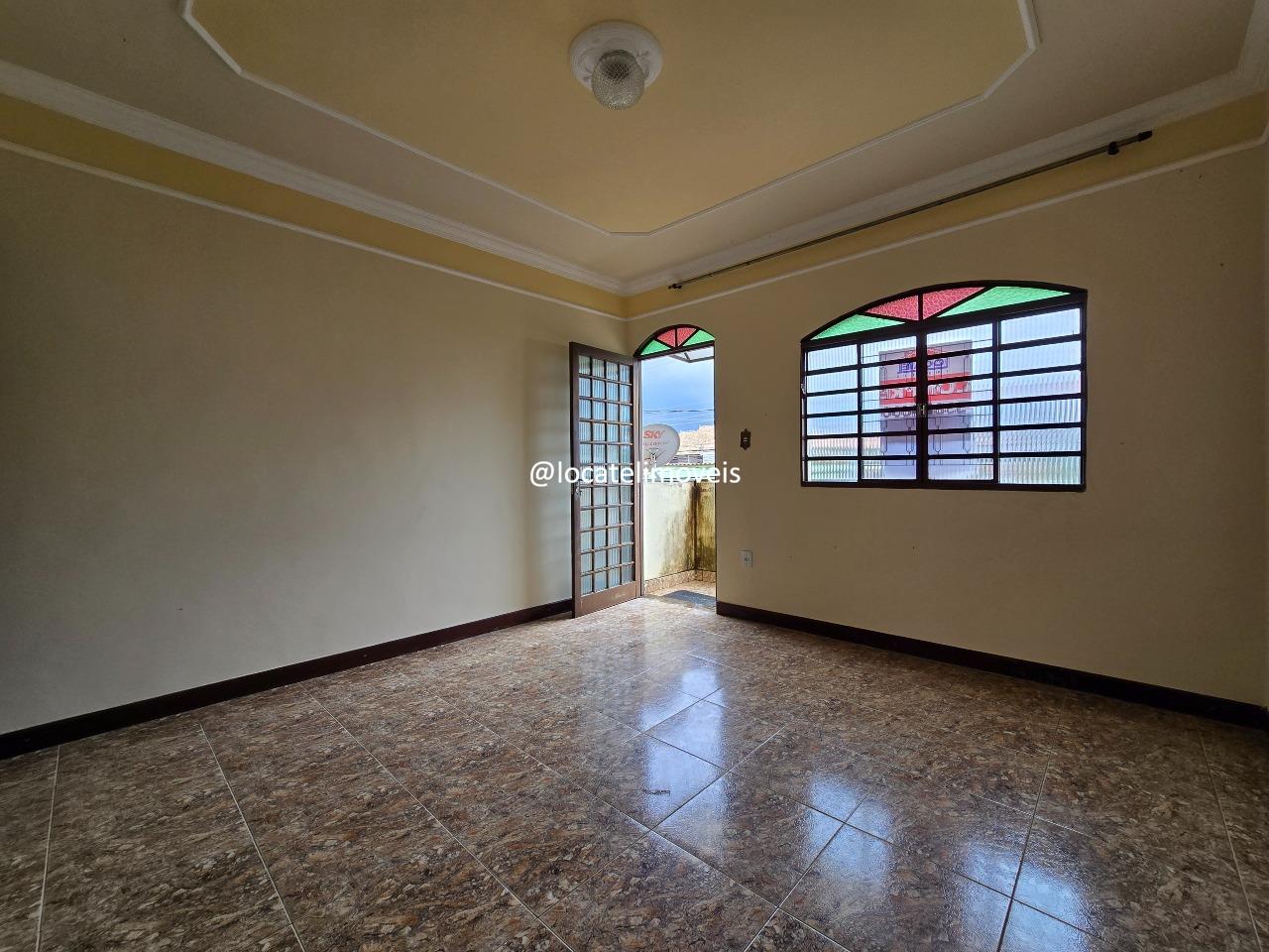 Casa geminada à venda no Milionários: 