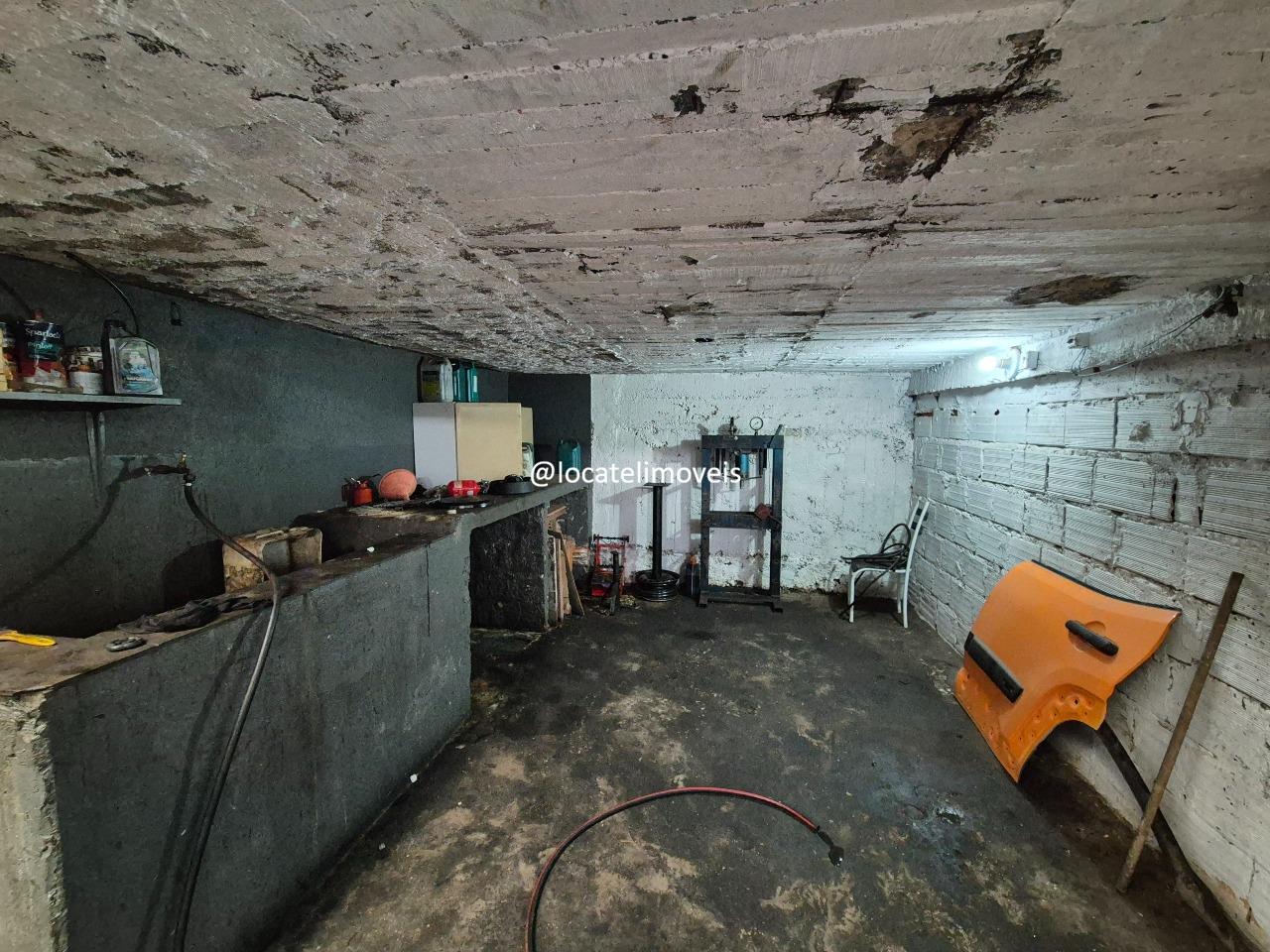 Galpão para aluguel no Araguaia: área de lavagem de peças