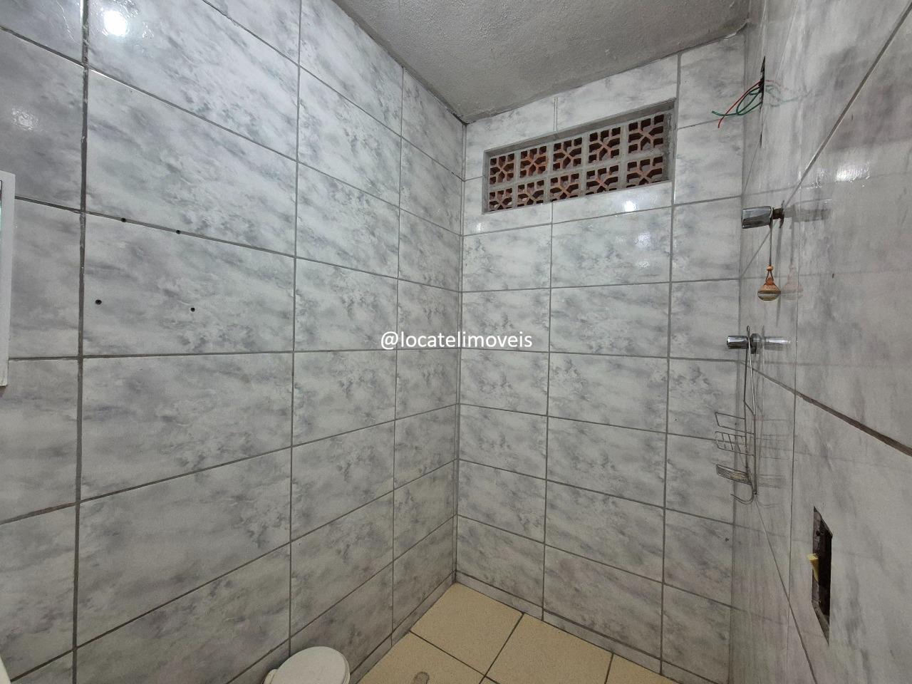 Galpão para aluguel no Araguaia: banheiro