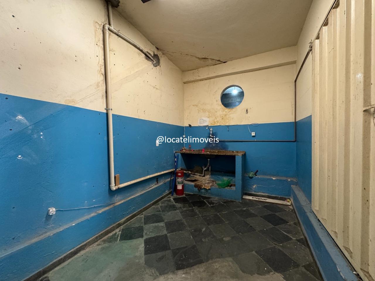 Loja para aluguel no Flávio Marques Lisboa: 