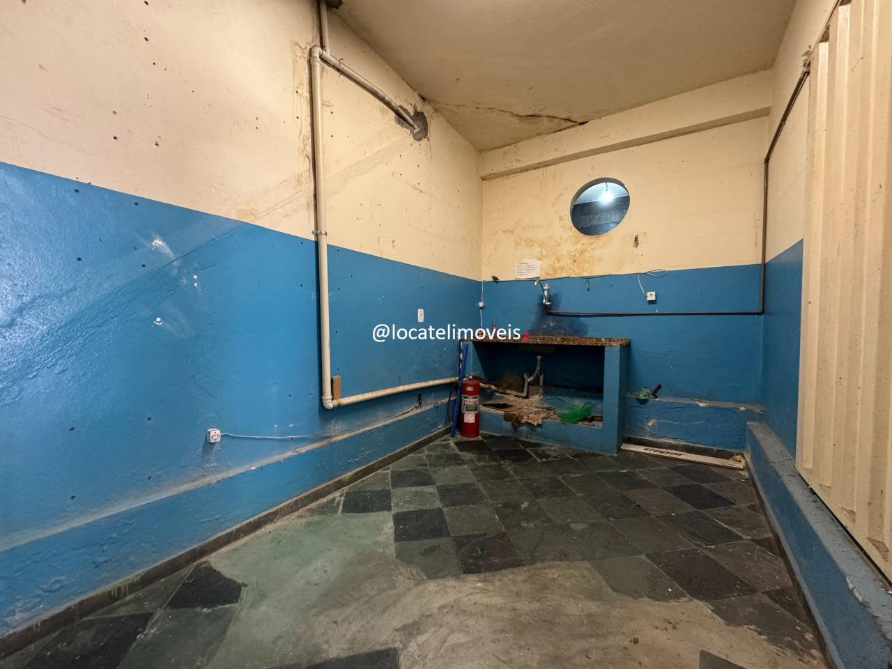 Loja para aluguel no Flávio Marques Lisboa: 