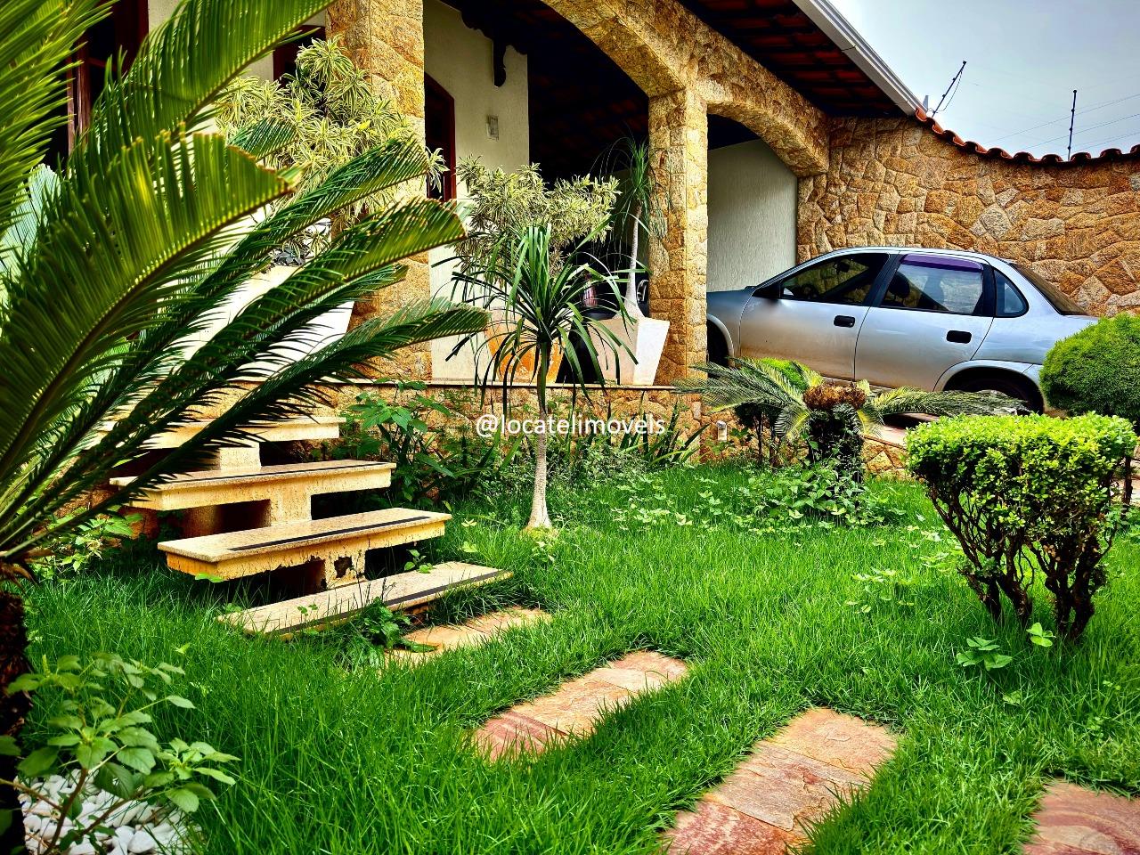 Casa à venda no Tirol: 