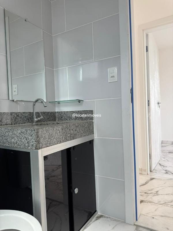 Apartamento à venda no Lago Azul 1ª Seção: 