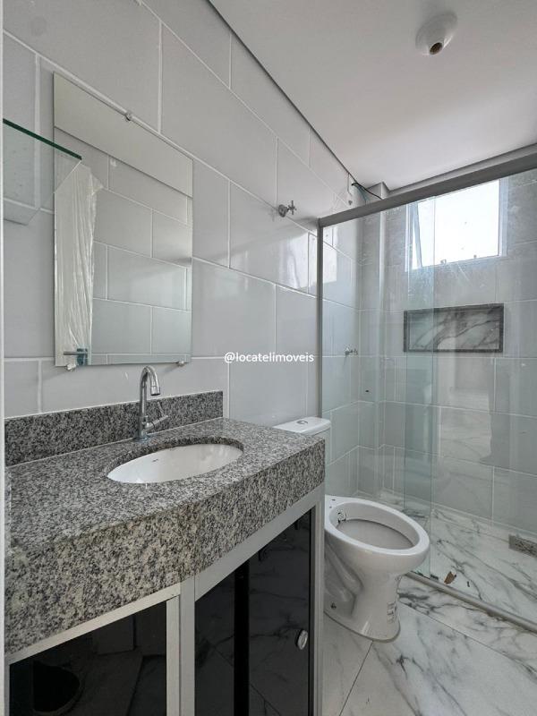 Apartamento à venda no Lago Azul 1ª Seção: 