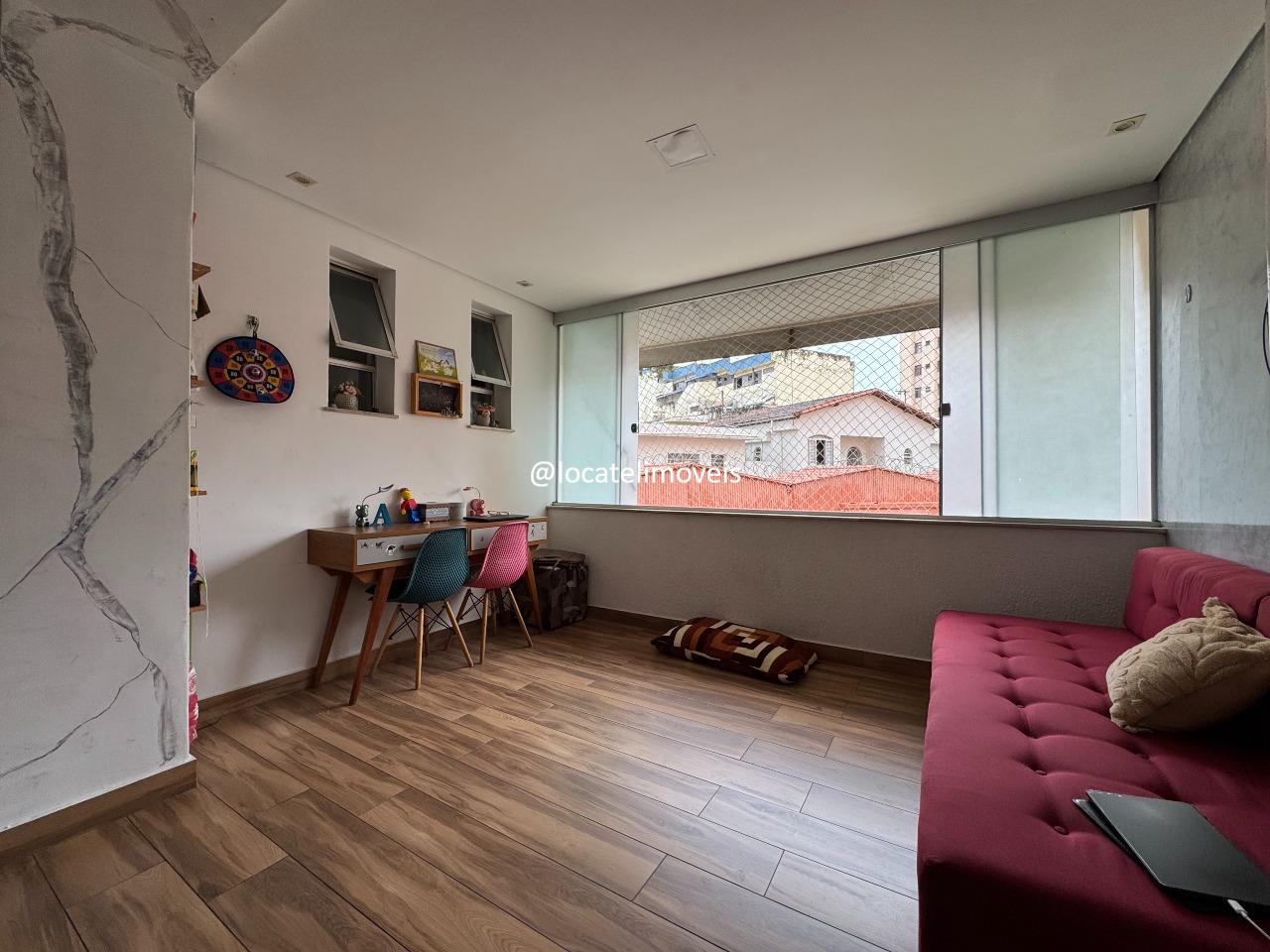 Apartamento à venda no Jardim América: 