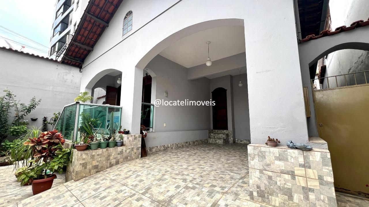 Casa à venda no Santa Cruz Industrial: 