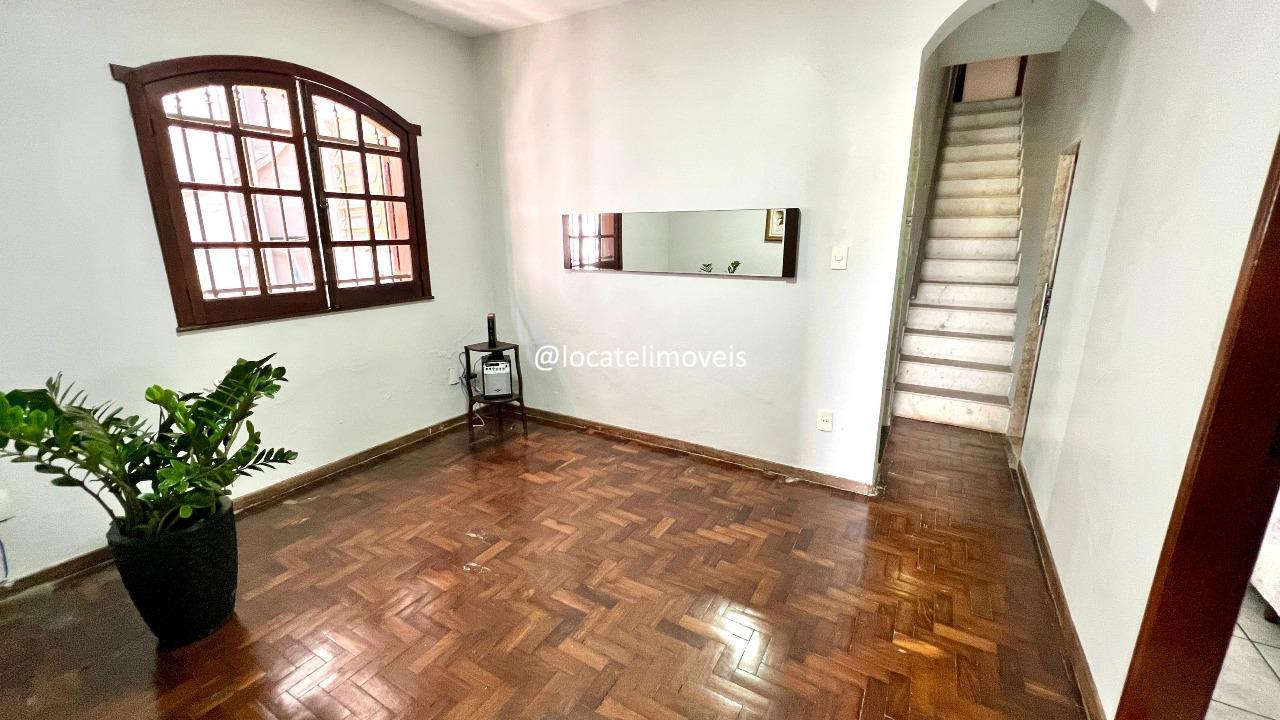 Casa à venda no Santa Cruz Industrial: 