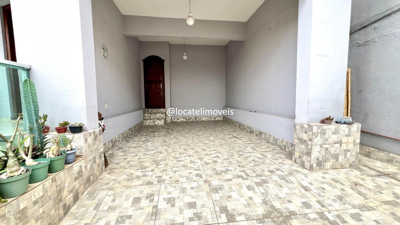 Casa à venda no Santa Cruz Industrial: 