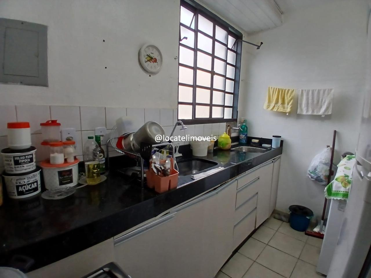 Apartamento à venda no Solar do Barreiro: 