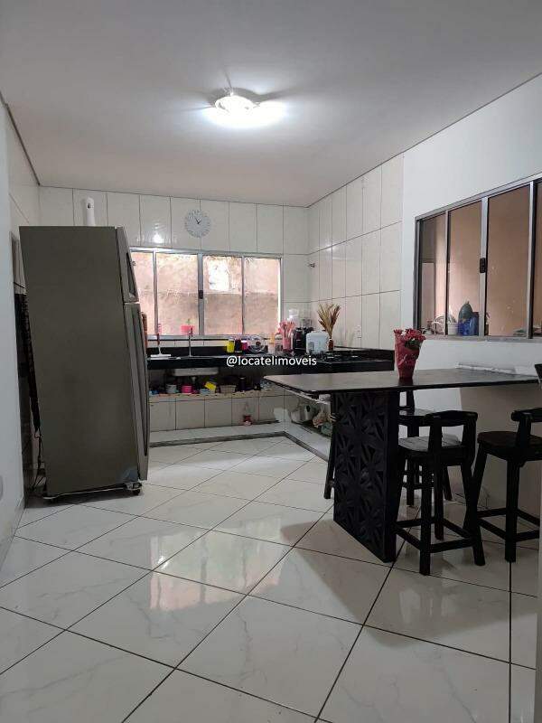 [tipoImovel] [finalidade] no bairro [bairro]: 