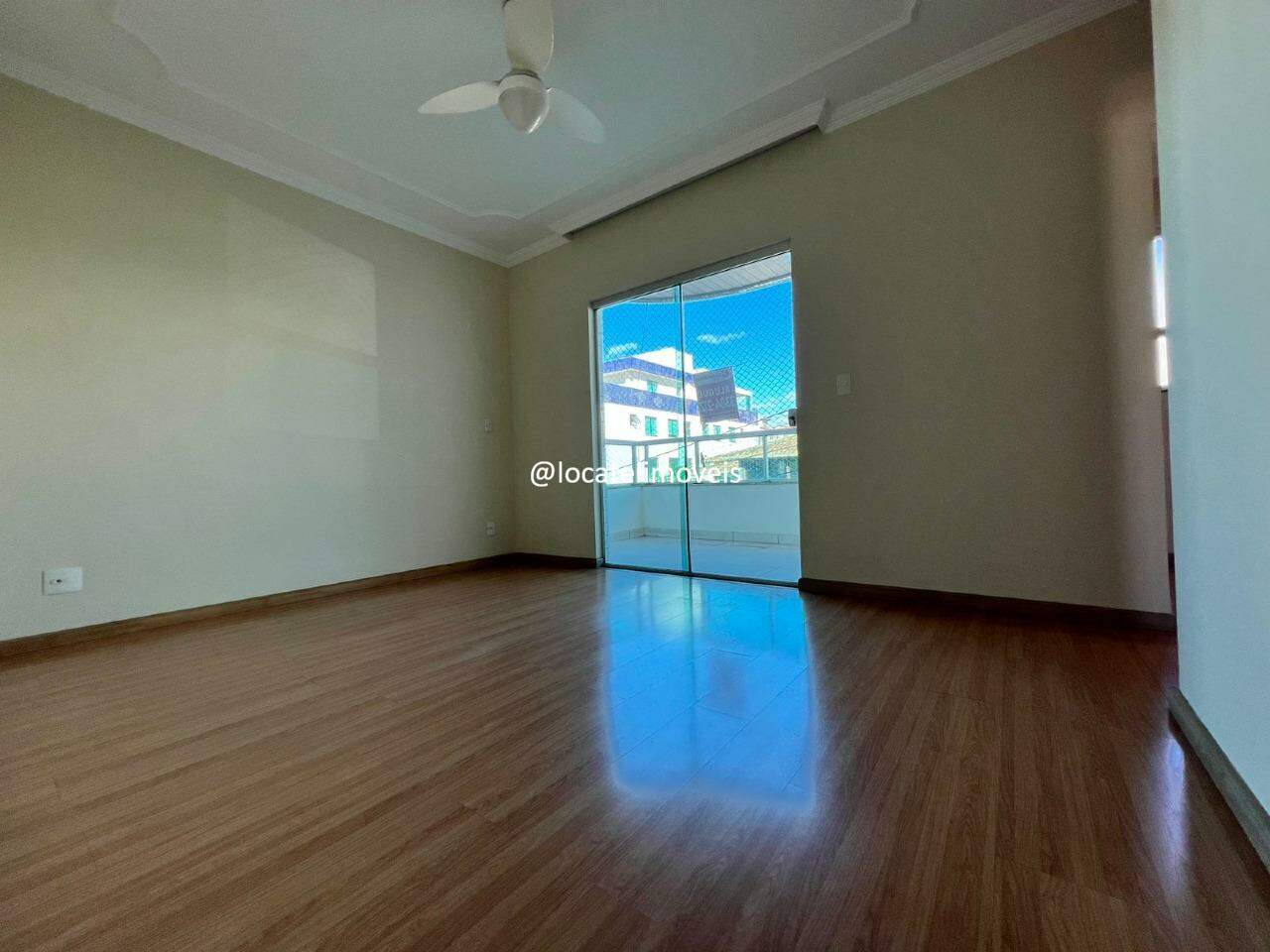 Apartamento para aluguel no Diamante: 
