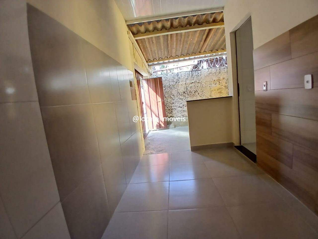 Casa para aluguel no Flávio de Oliveira: 