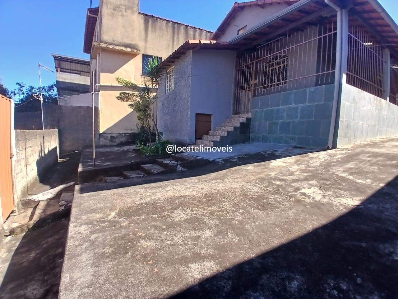 Casa para aluguel no Olhos D'Água: 