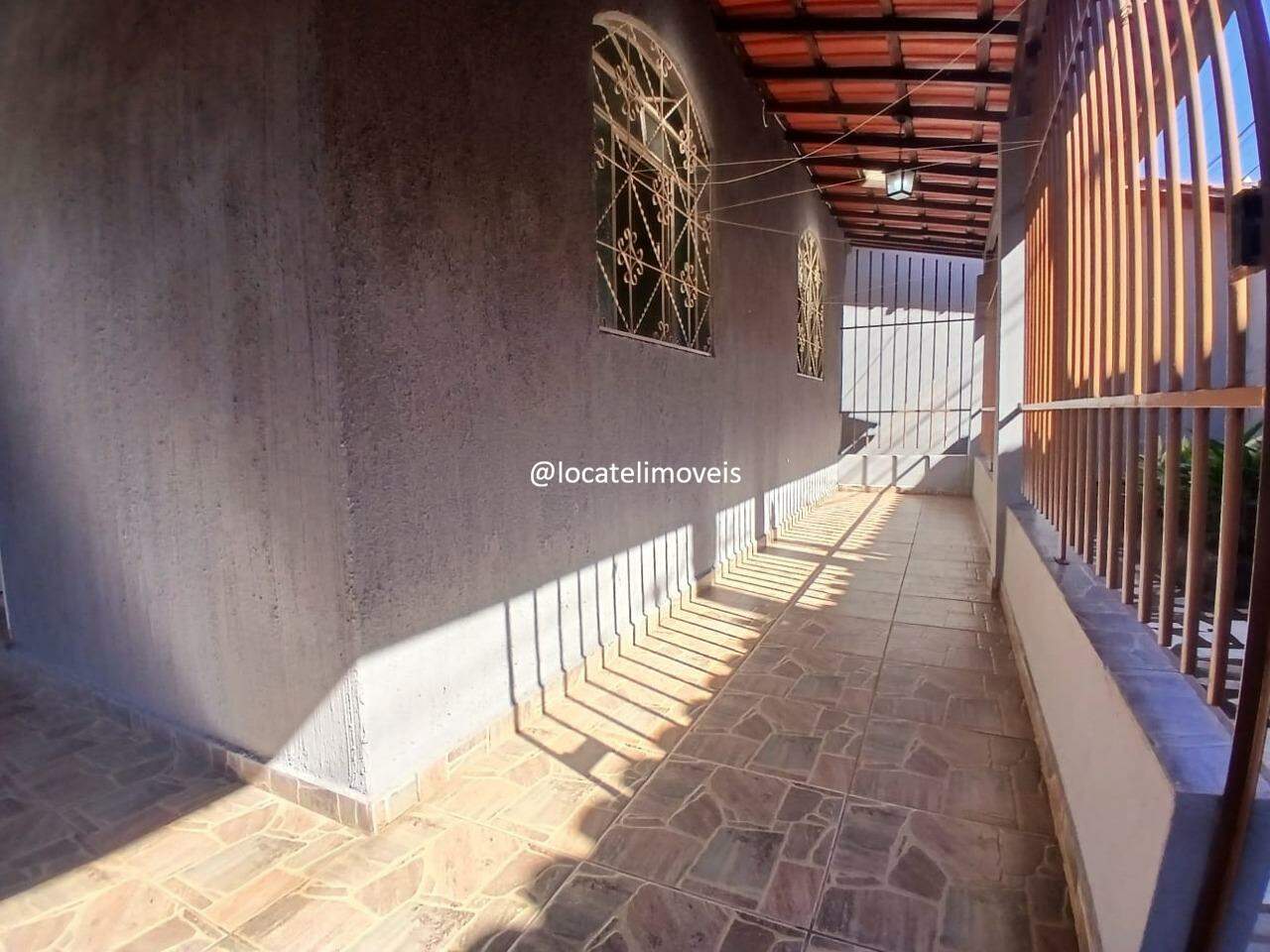 Casa para aluguel no Olhos D'Água: 