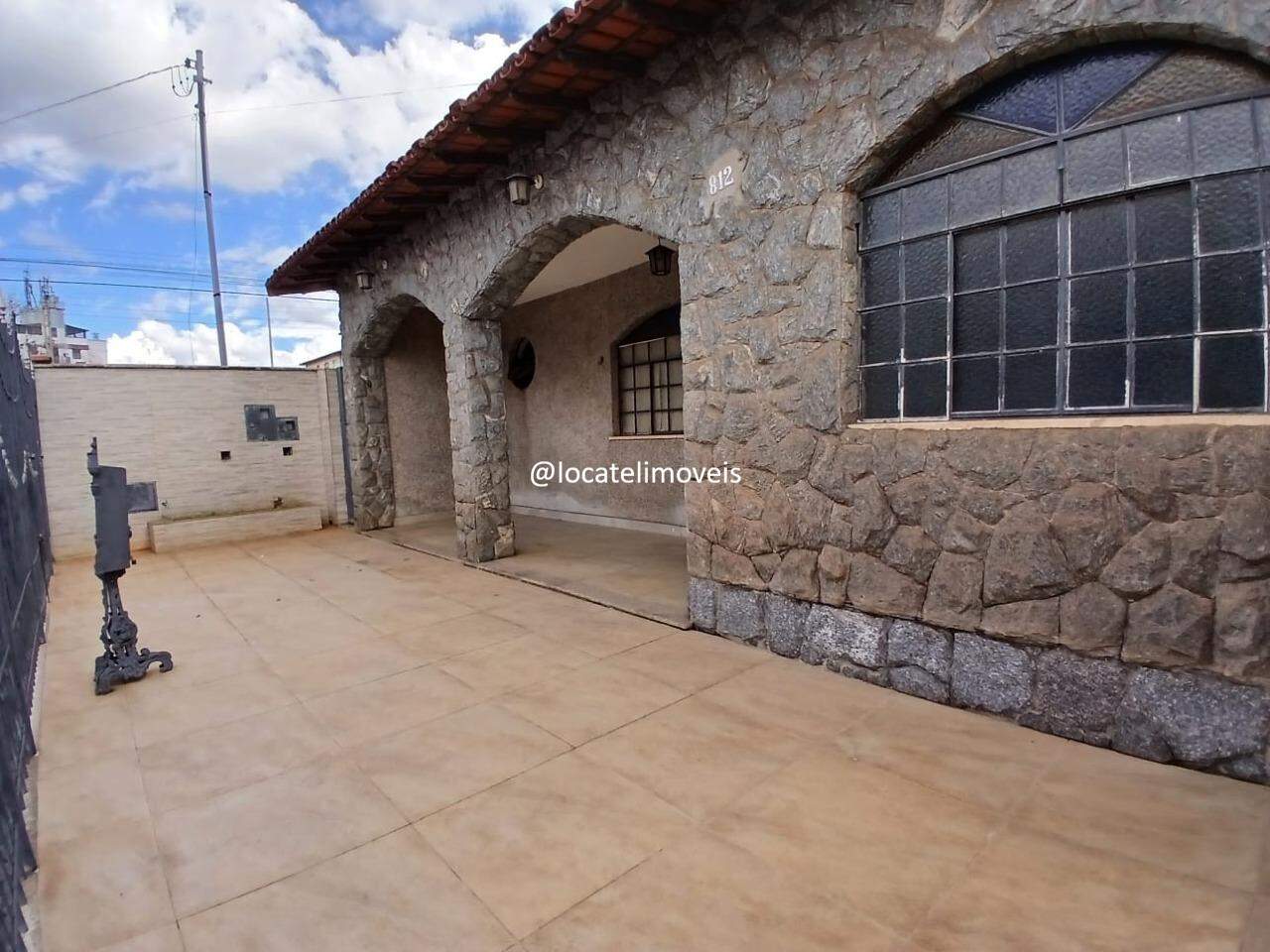 Casa à venda no Milionários: 